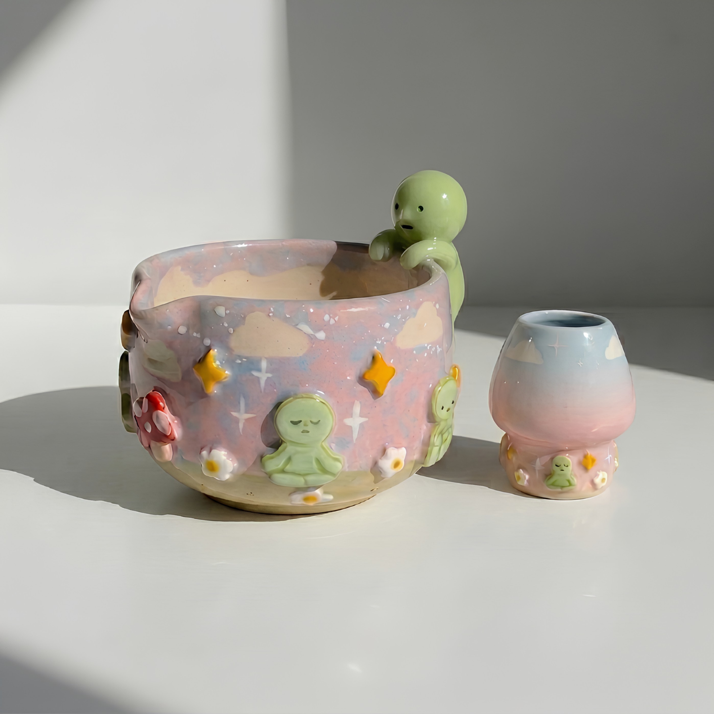 Ombré Smiski Matcha Bowl | Handmade Ceramic Chawan | LA021
