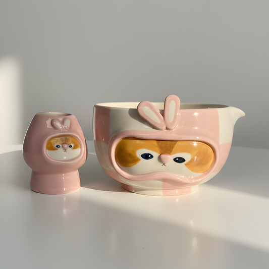 Kawaii Handcrafted Ceramic Pilot Squirrel Matcha Bowl and Whisk Holder Set – Pink Checkerboard Edition • HX28