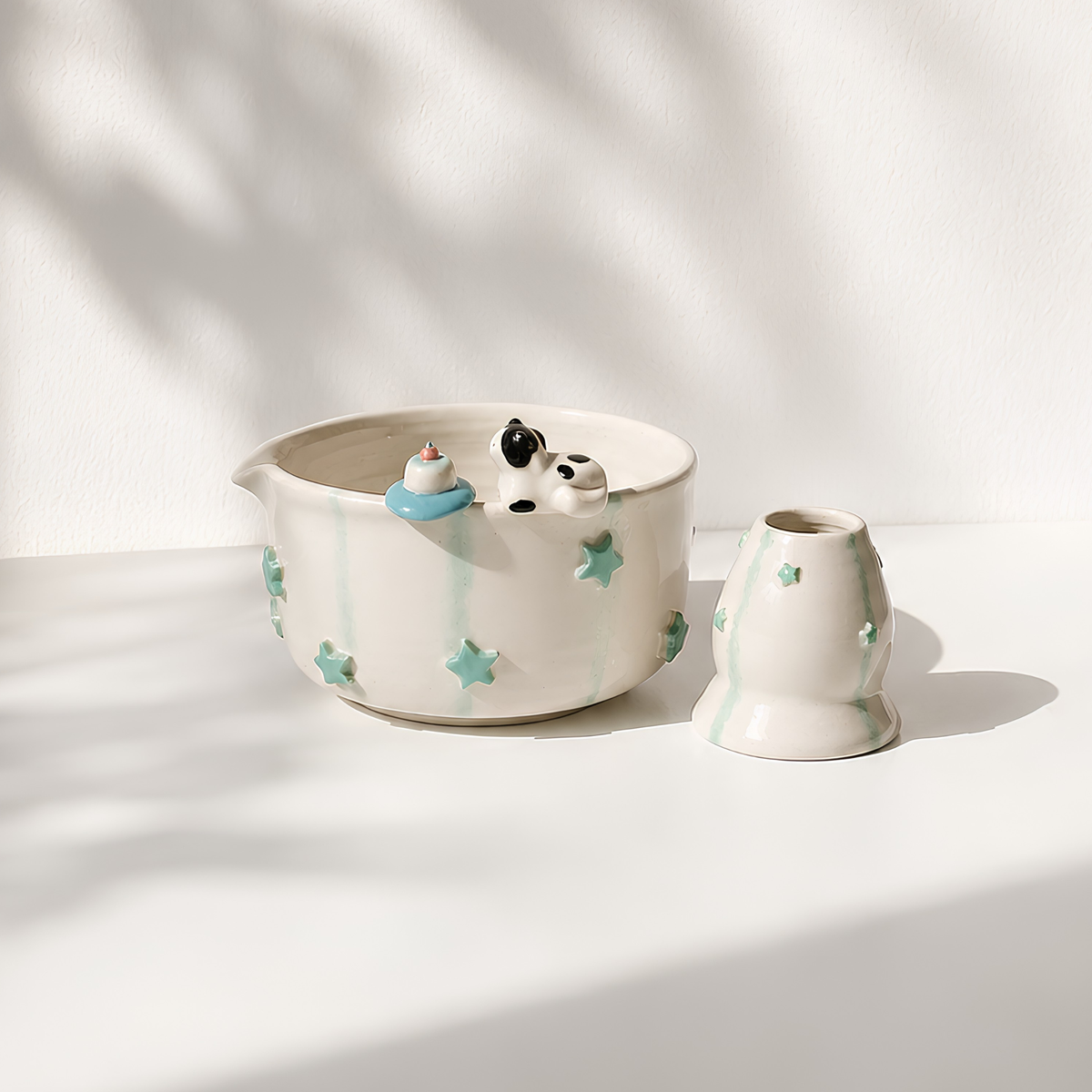 Handcrafted Sweet Cat & Tiny Cake 3D Ceramic Matcha Bowl and Whisk Holder Set – Pastel Mint Star Edition • HX13