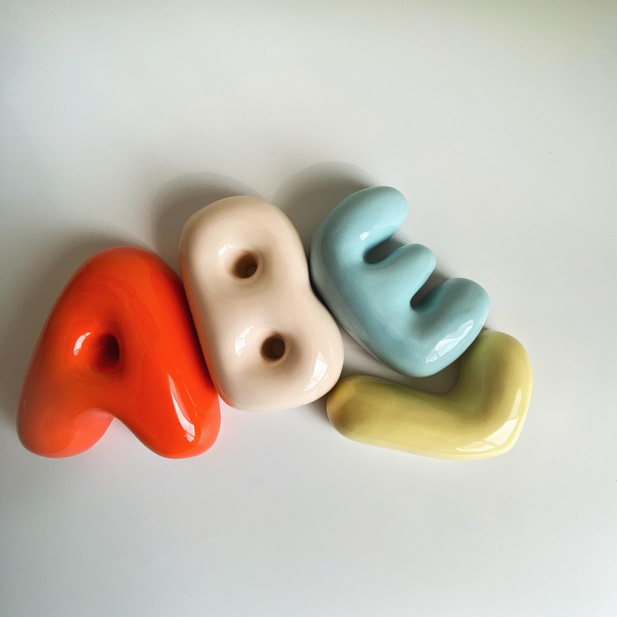 Ceramic Bubble Letters-Personalized Ceramic Letter- Handmade Wall Decor | LA006