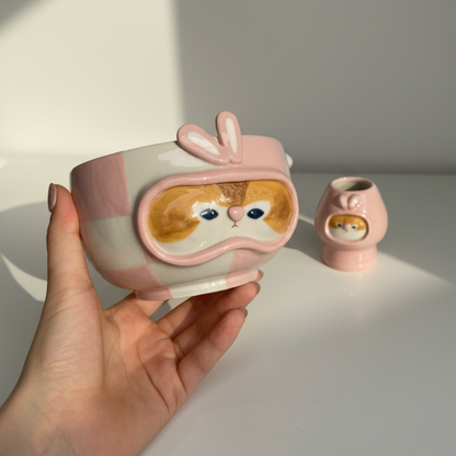 Kawaii Handcrafted Ceramic Pilot Squirrel Matcha Bowl and Whisk Holder Set – Pink Checkerboard Edition • HX28