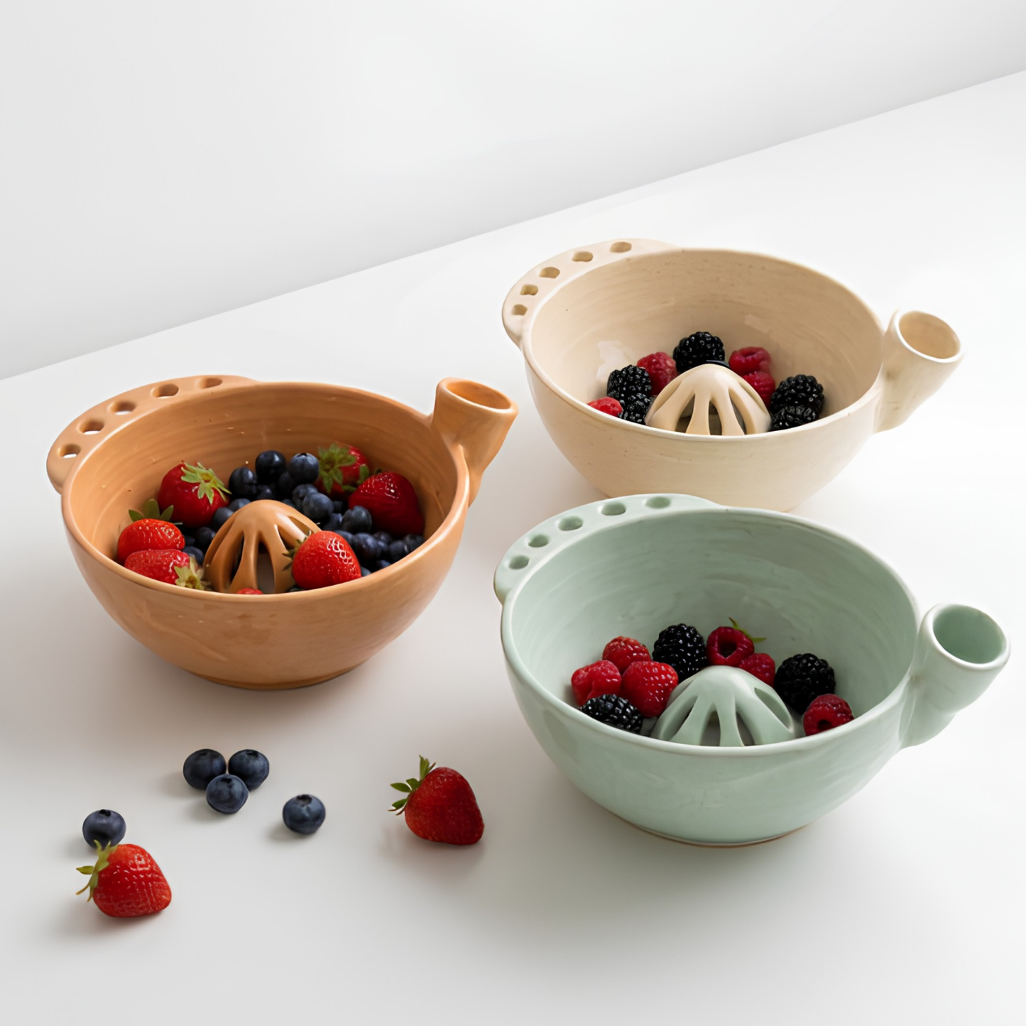 Handcrafted Ceramic Berry Colander Bowl, Ceramic Fruit Strainer with Handle • HX41