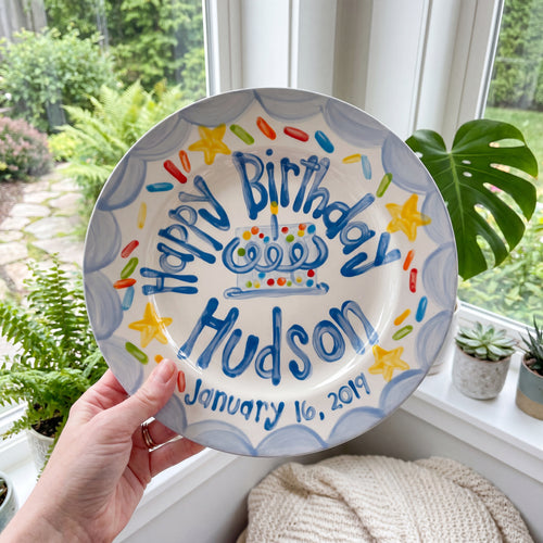 Personalized Birthday Plate – Blue Scalloped Border, Yellow Stars & Sprinkle Cake Design | BHL013