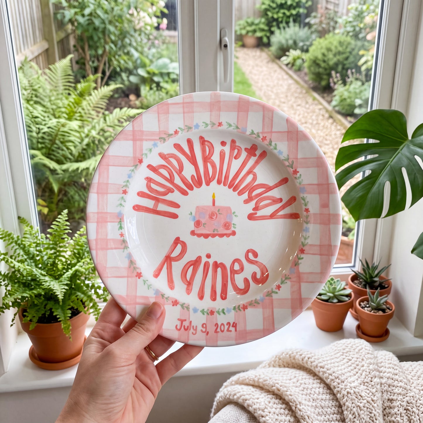 Custom Name Birthday Plate – Pink Gingham Floral Cake Design | B065