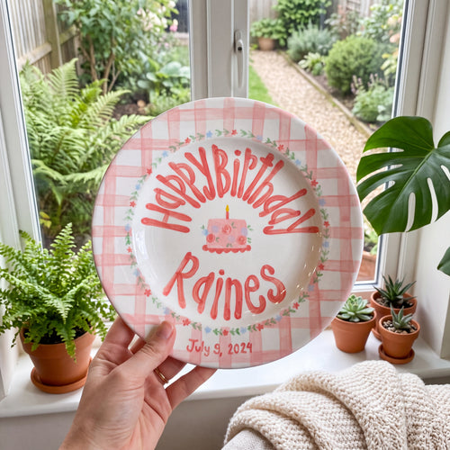 Personalized Birthday Plate – Pink Gingham Floral Wreath & Cake Design | B065