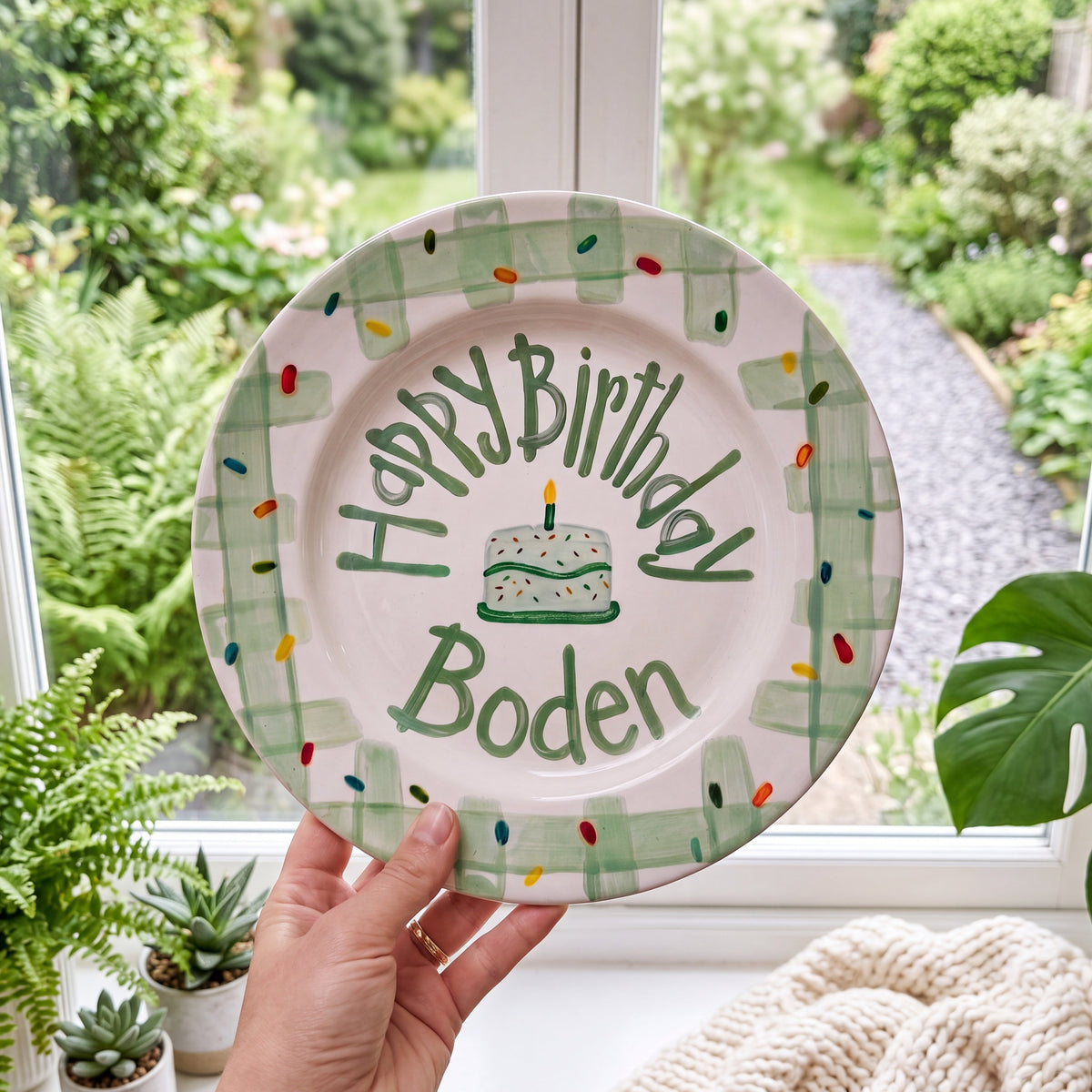 Custom Name Birthday Plate – Green Gingham Sprinkle Cake Design | B096