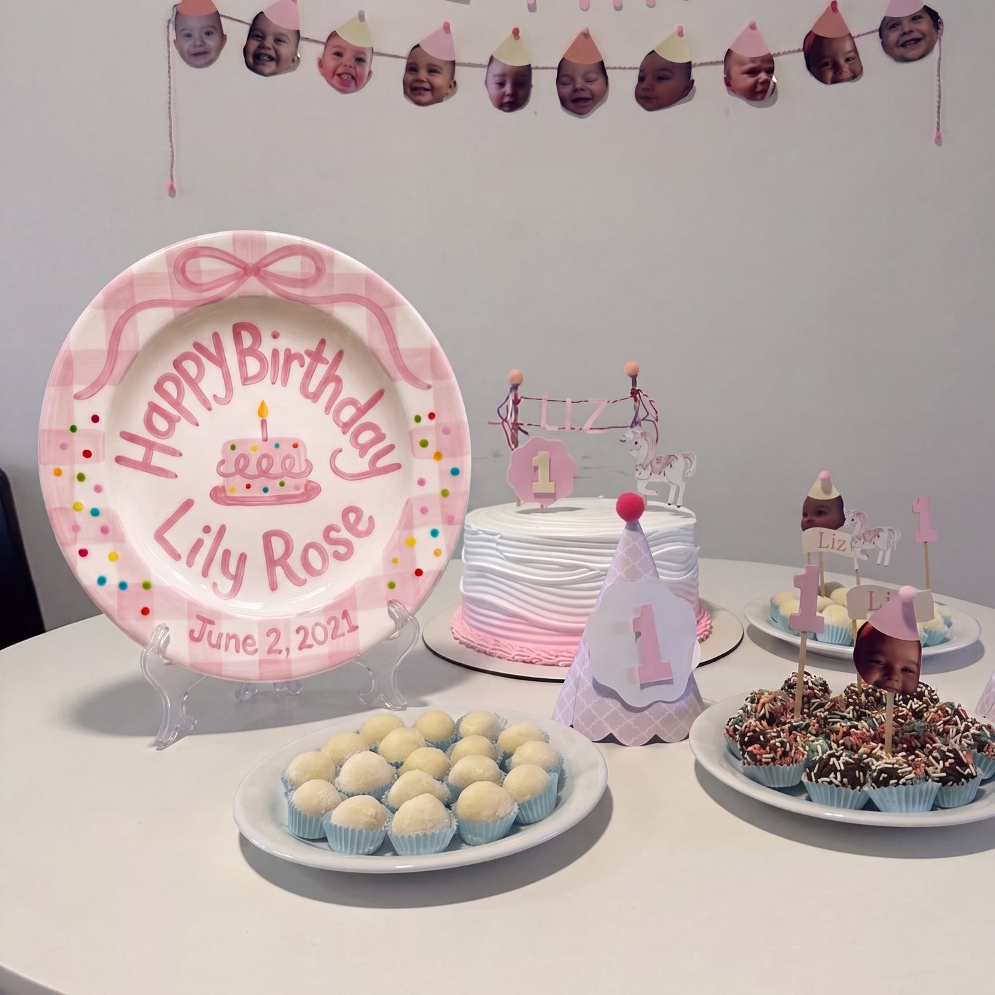 Custom Hand Painted Ceramic Birthday Plate, Pink Bow Gingham Plate, Personalized Birthday Plate with Date, Baby Girl First Birthday | B051